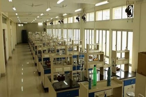 Laboratories & Skill Labs