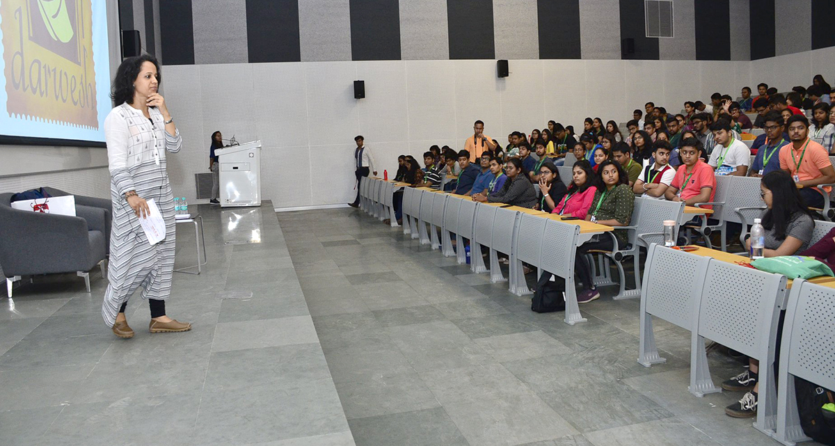 Smart Air-Conditioned Classrooms