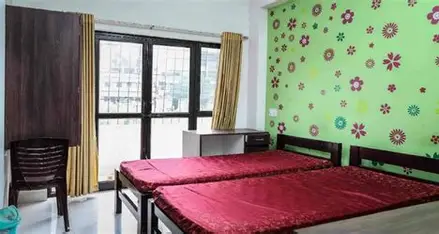 Hostel (Boys and Girls)