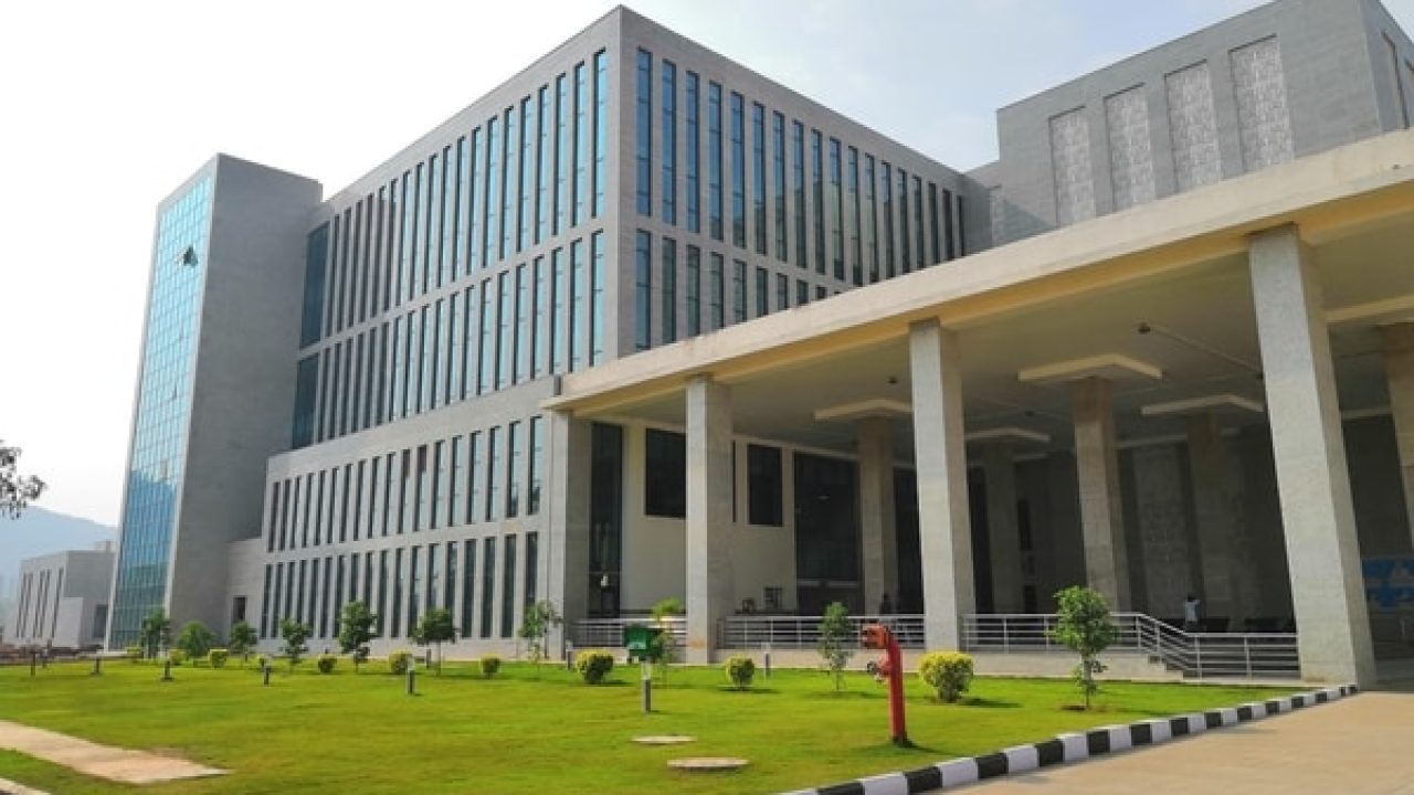183-Acre Modern Campus
