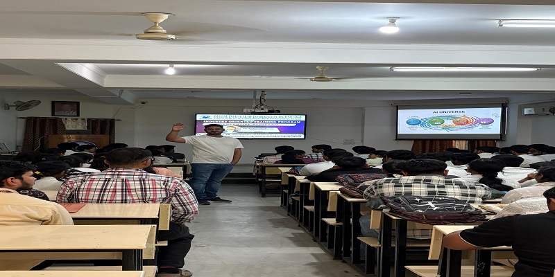 Learning Hub / Classrooms