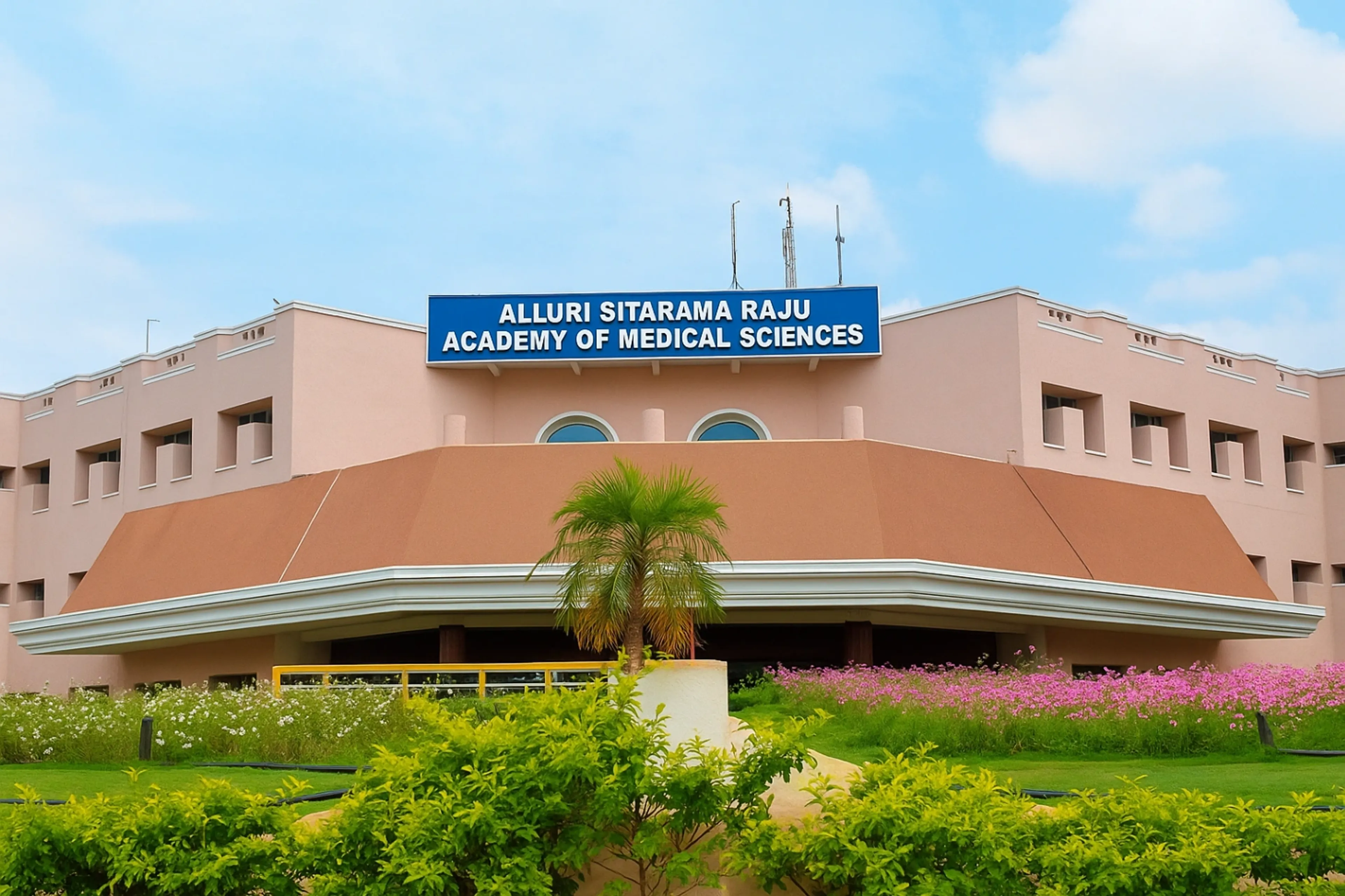 Teaching Hospital (1200+ Beds)