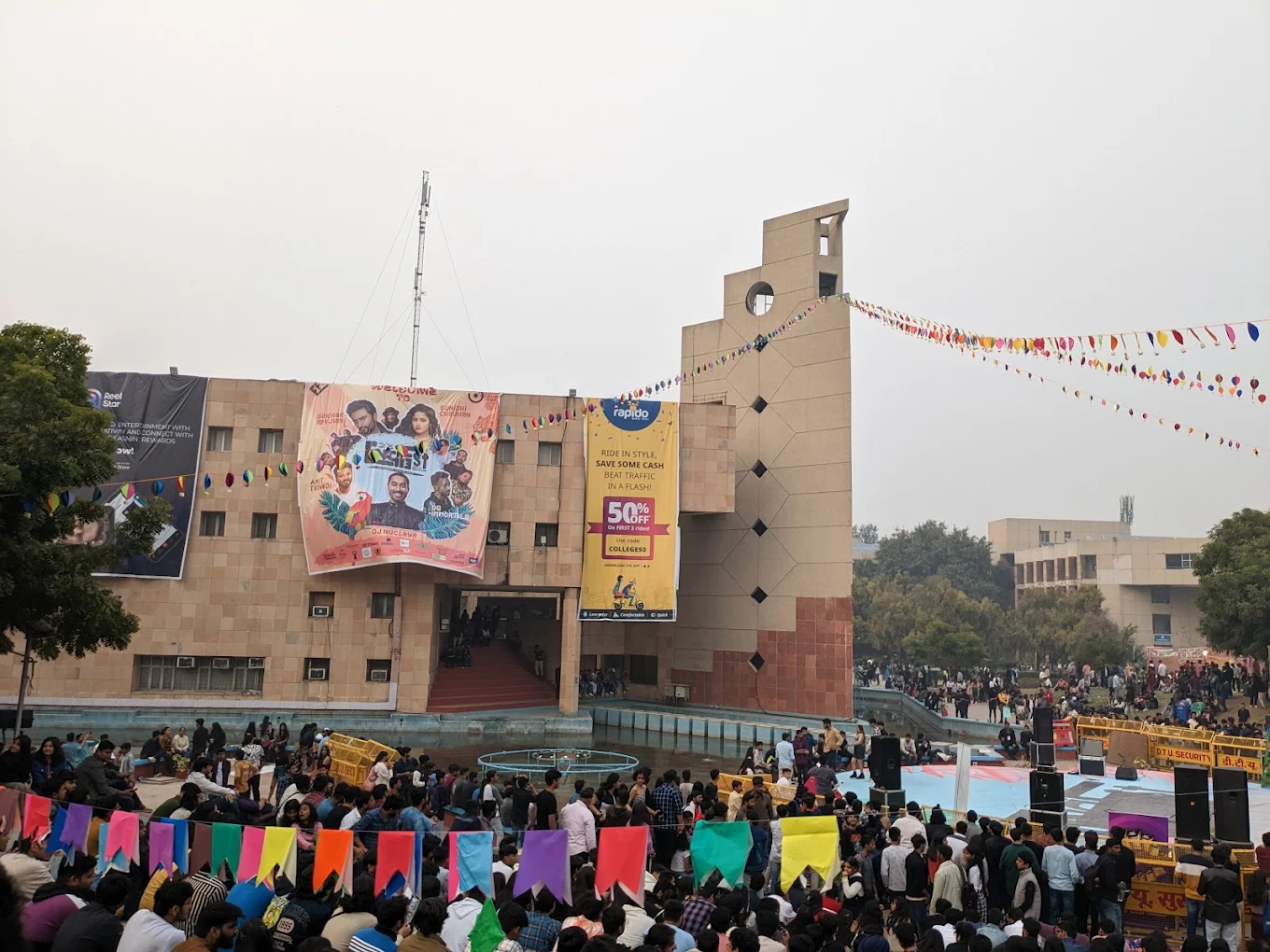 100+ Student Clubs and Societies