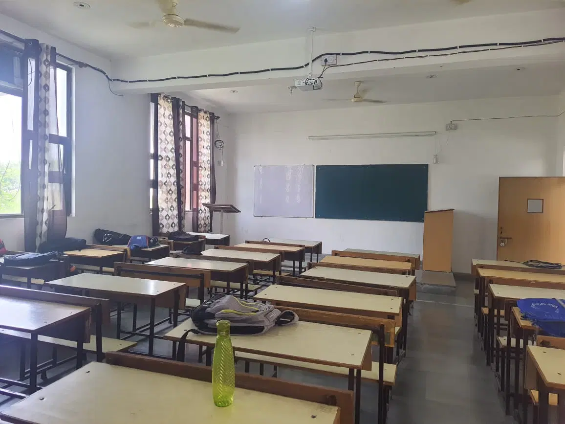 Smart Classrooms (Transit Campus)