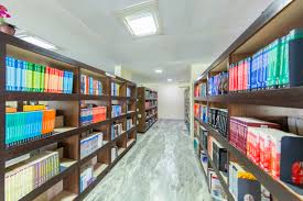 Library (3,000+ Books/Journals, E-Library, Departmental Libraries)
