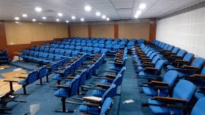 Lecture Theatres & Classrooms
