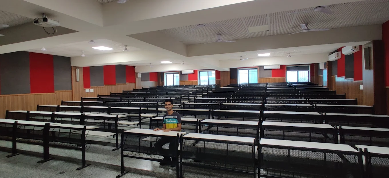 Smartboard-Equipped Classrooms & Lecture Halls