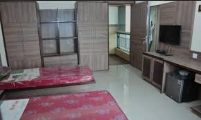 Hospital & Clinical Facilities