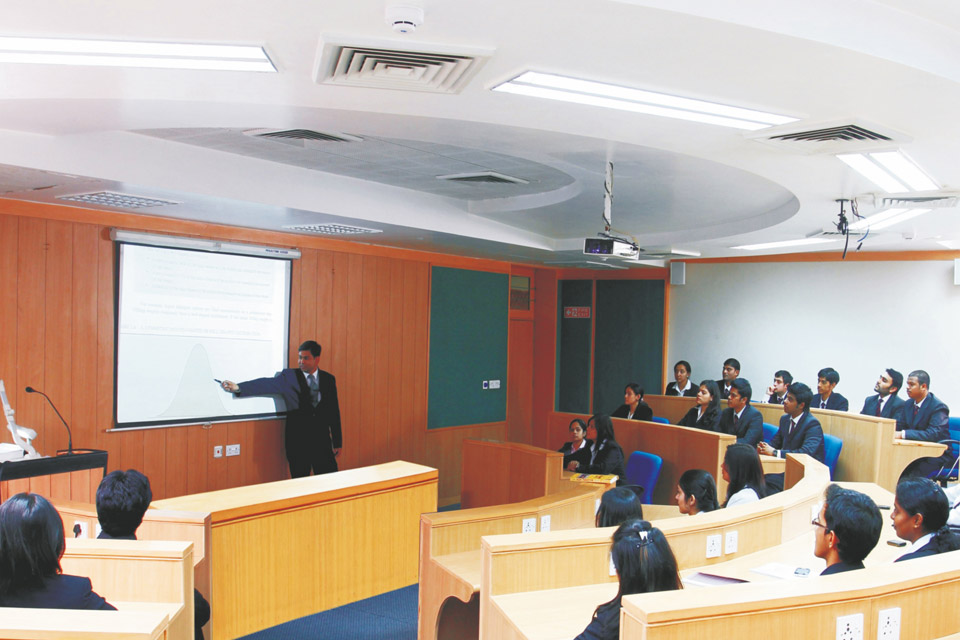 Smart Air-Conditioned Classrooms
