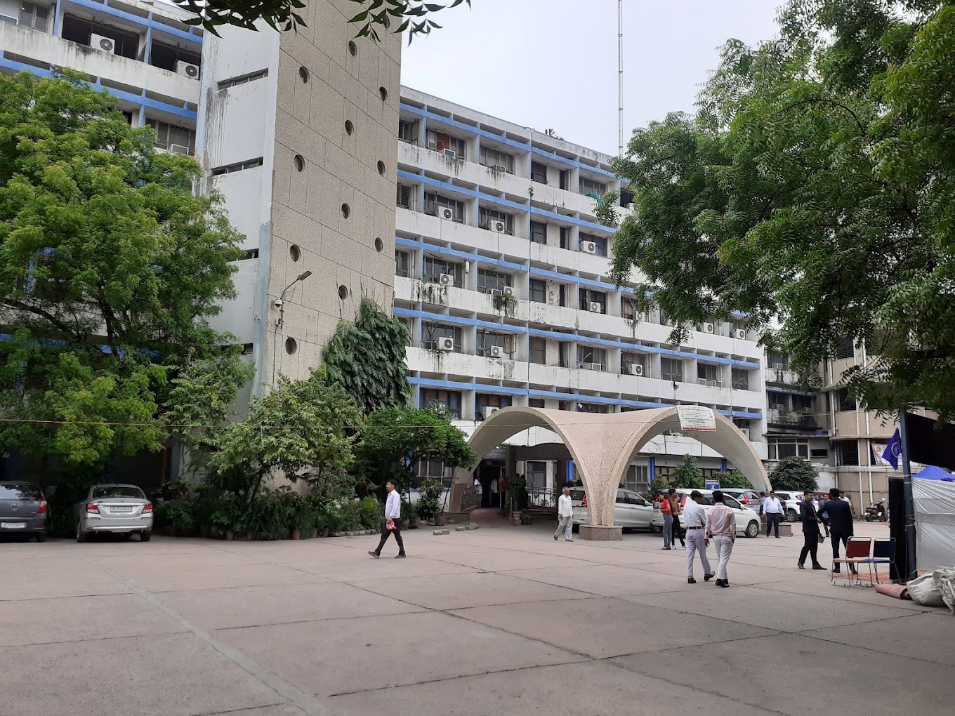 GTB Hospital – 1,526-bed Teaching Hospital