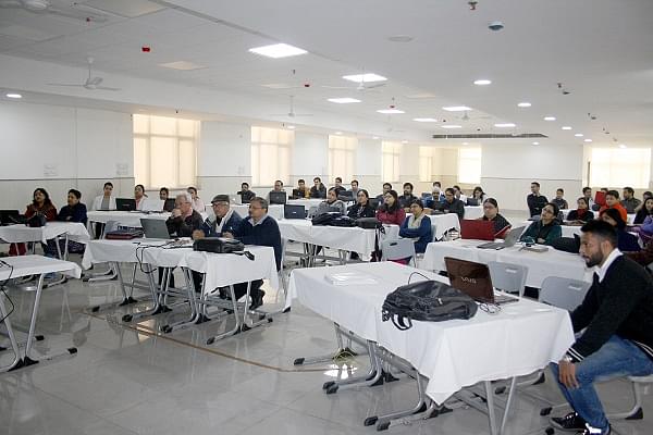 Smart Lecture Theatres and Digital Classrooms
