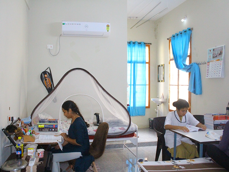 Boys & Girls Hostels