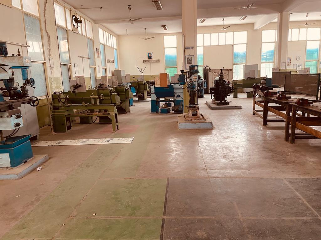 Engineering Laboratories