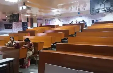 E-Classrooms & Lecture Theatres