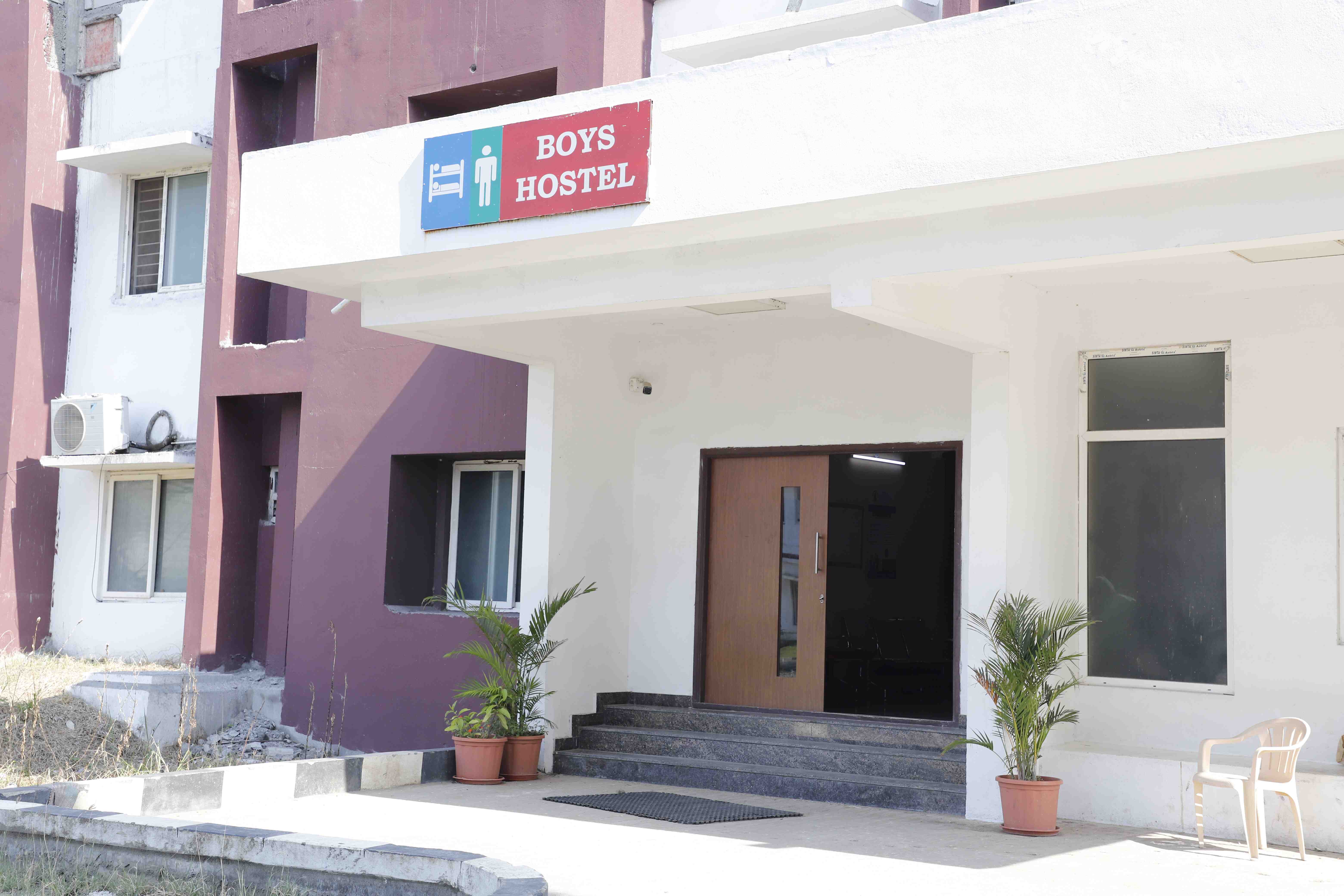 Hostel (AC and Non-AC options)