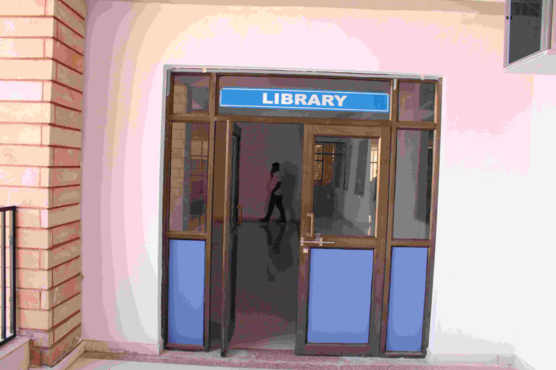 Digital Library (4500+ books, 4700 e-resources)