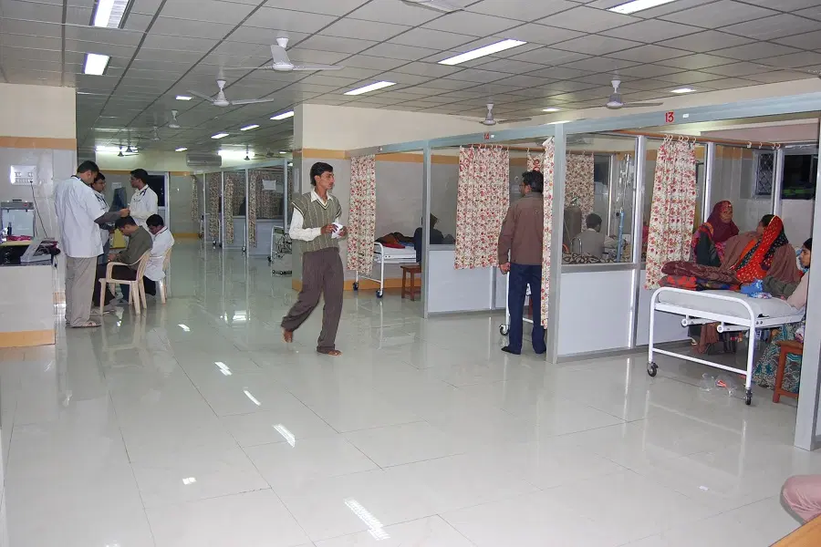 Multi-Hospital Complex (2,000+ beds)