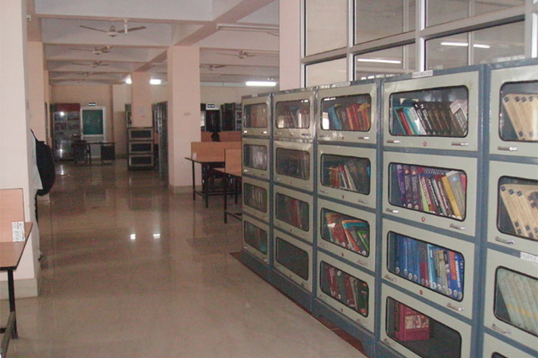 Central Library (1,800 sq.m.)