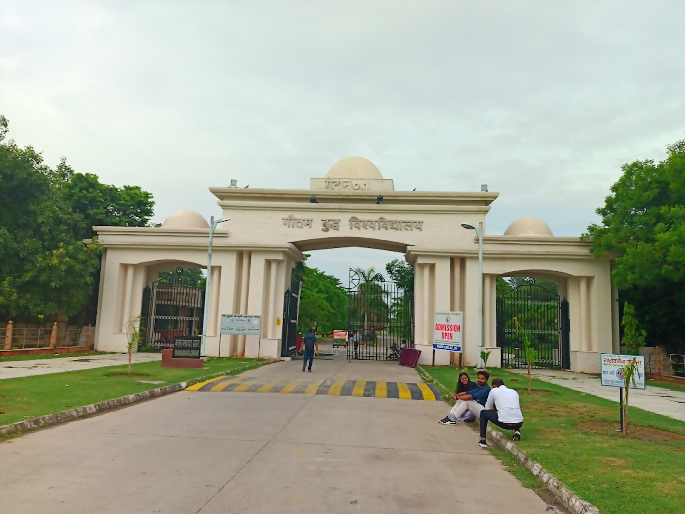 Gautam Buddha University
