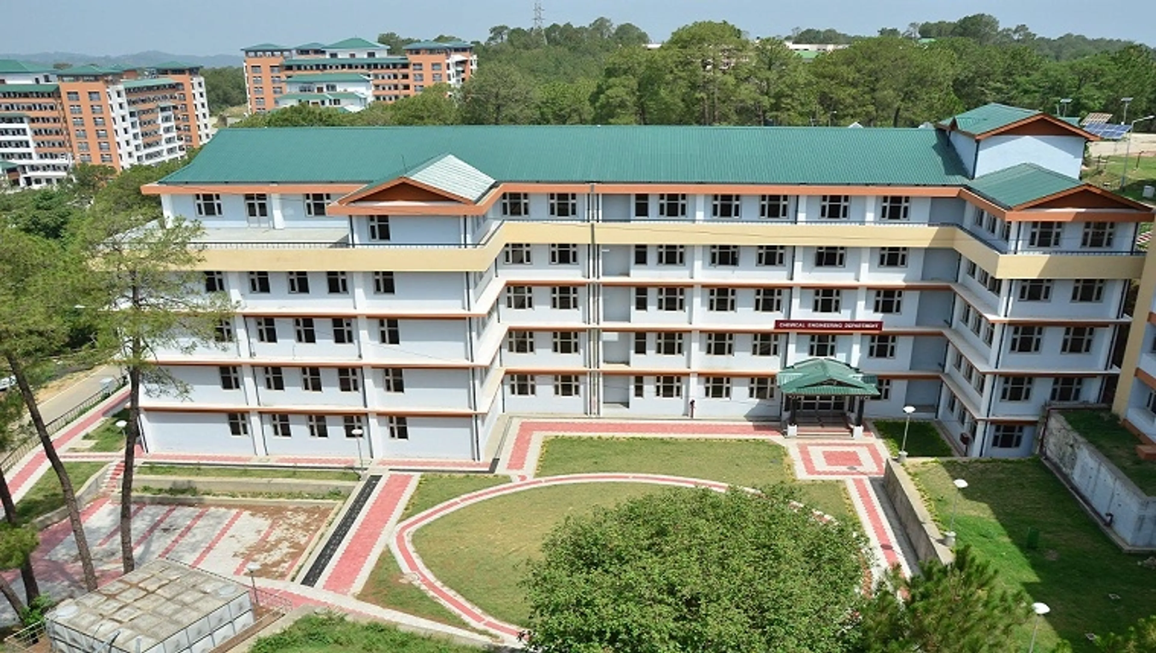 320-Acre Campus