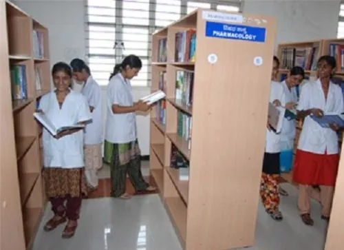 Central Library (1,200 sq.m., HELINET access)