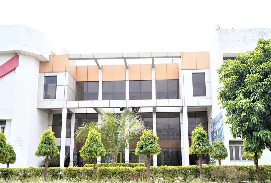 Institute of Computer Science and Technology