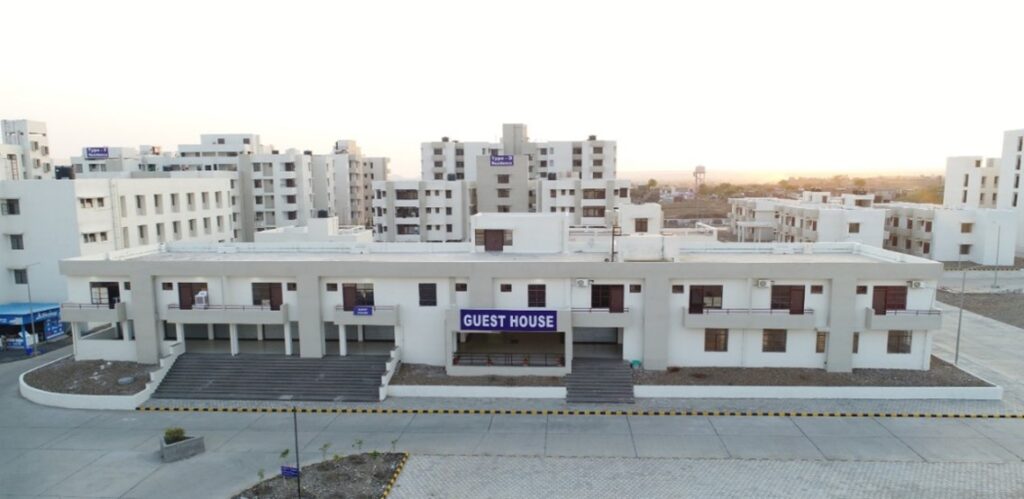 Dr. Laxmi Narayan Pandey Government Medical College, Ratlam