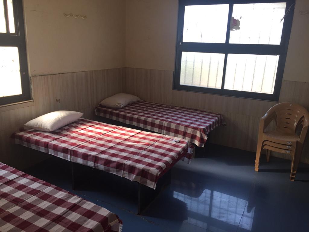 Hostels (Boys & Girls) – Off Campus