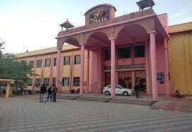 Boys & Girls Hostels