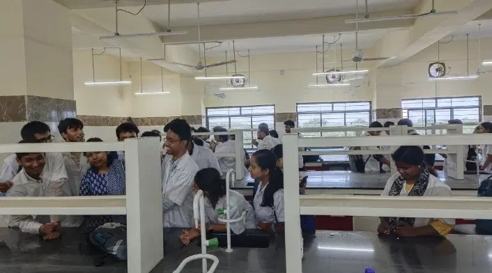 Medical Skills Lab & Laboratories