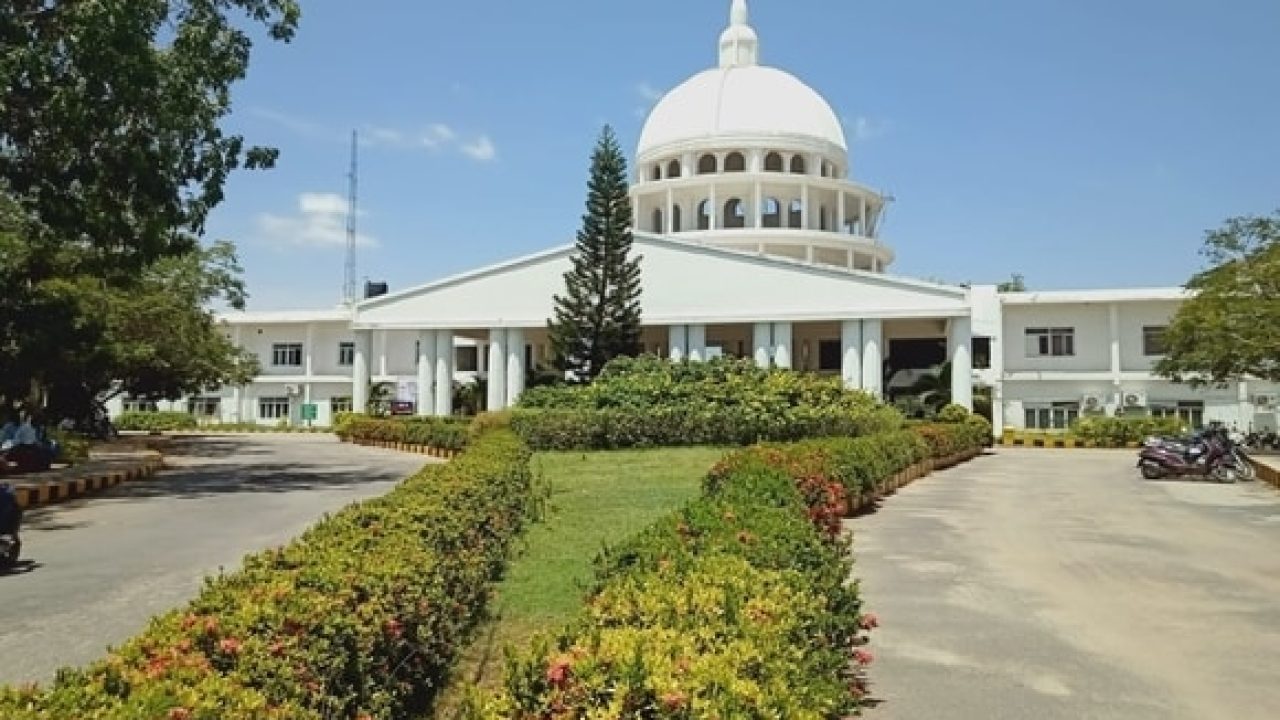 Aarupadai Veedu Medical College & Hospital, Pondicherry