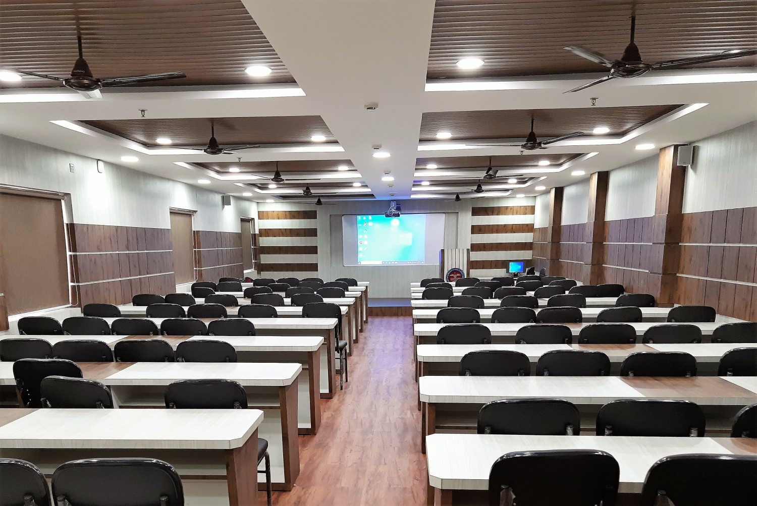 Lecture Halls & Seminar Rooms