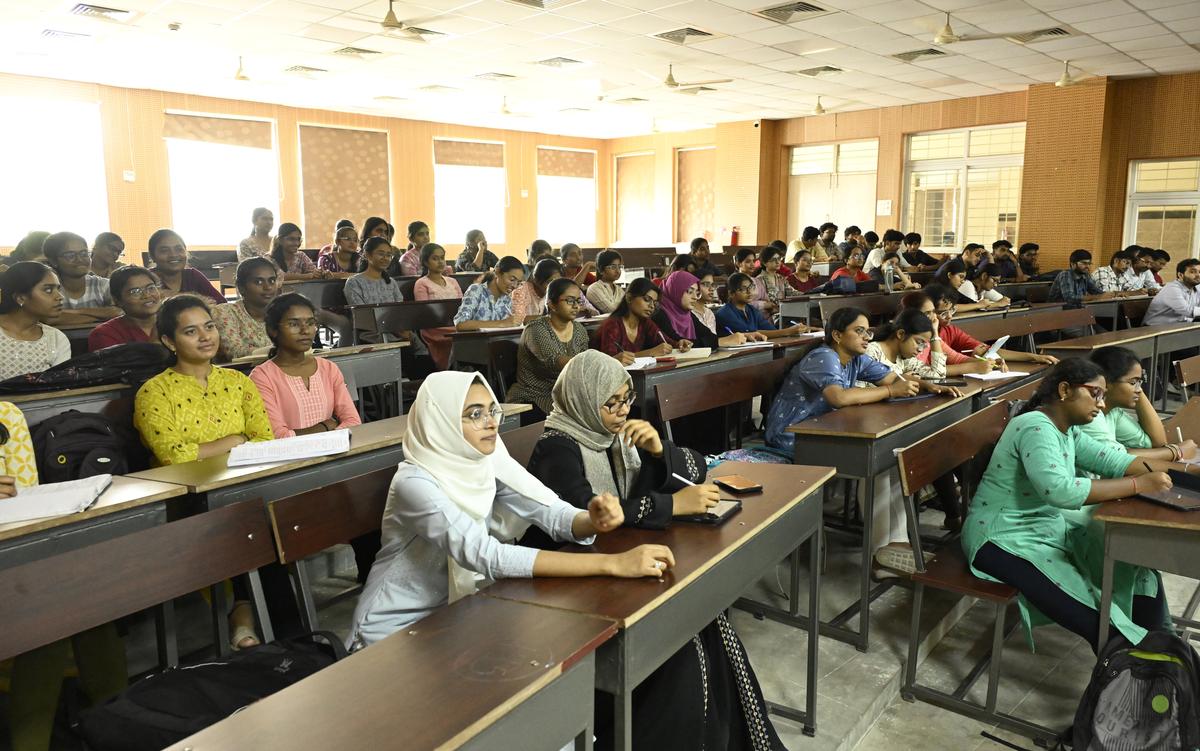 Lecture Theatres & Examination Halls